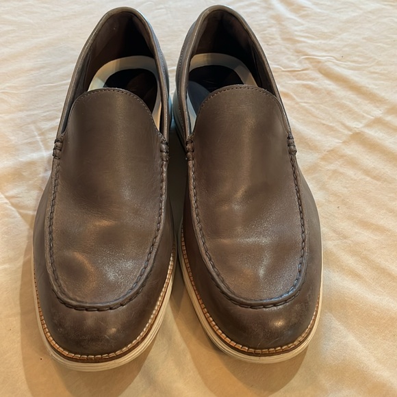 Cole Haan Original Grand Venetian. Magnet (Gray) with Ivory Sole. Size 13. - Picture 2 of 16